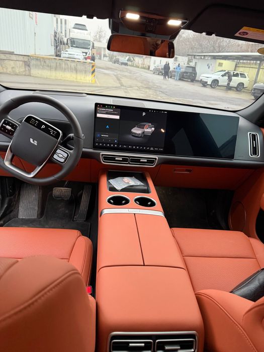 Li 7 ultraa silver/orange srochno