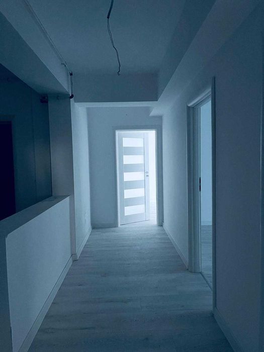 DE VANZARE apartament 3 camere (policlinica Chiajna)