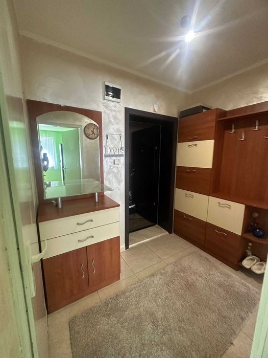 Дава се под наем Двустаен апартамент в Бургас, Възраждане - 50 кв.м за 325 € - Снимка #6