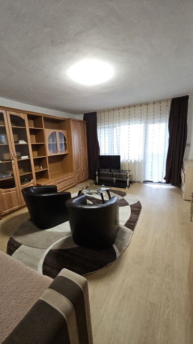 Garsoniera de inchiriat