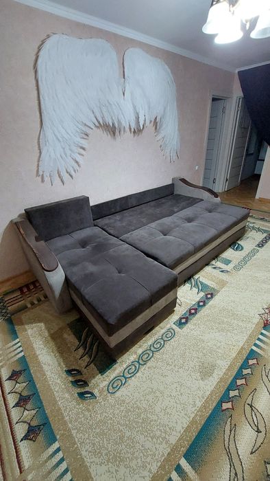 Срочно продам диван и диванчик