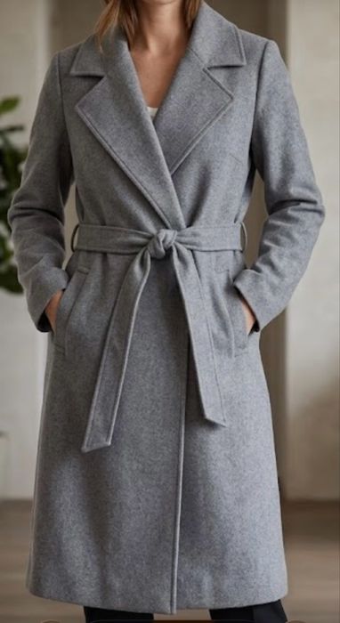 Продам женское пальто размер 42-44