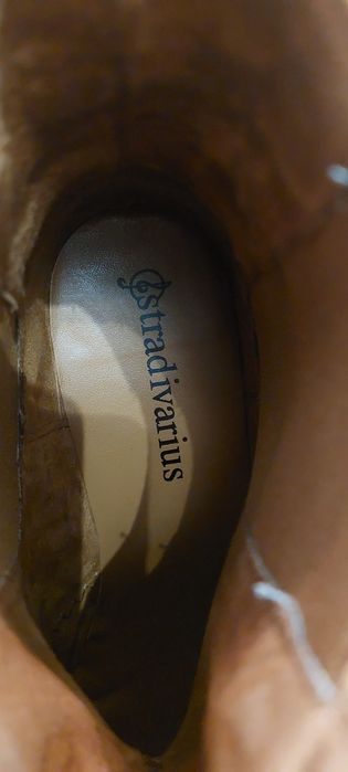 Продам ботинки Stradivarius. Р-р 40
