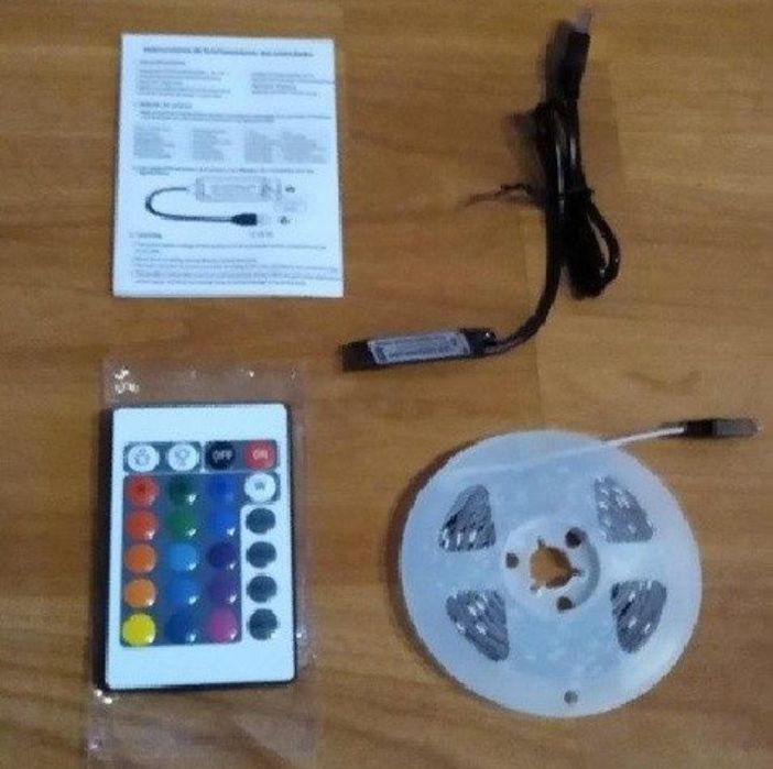 Kit Banda RGB/Led-uri SMD3535 la 5V/5M, controler+telecomanda -din UK