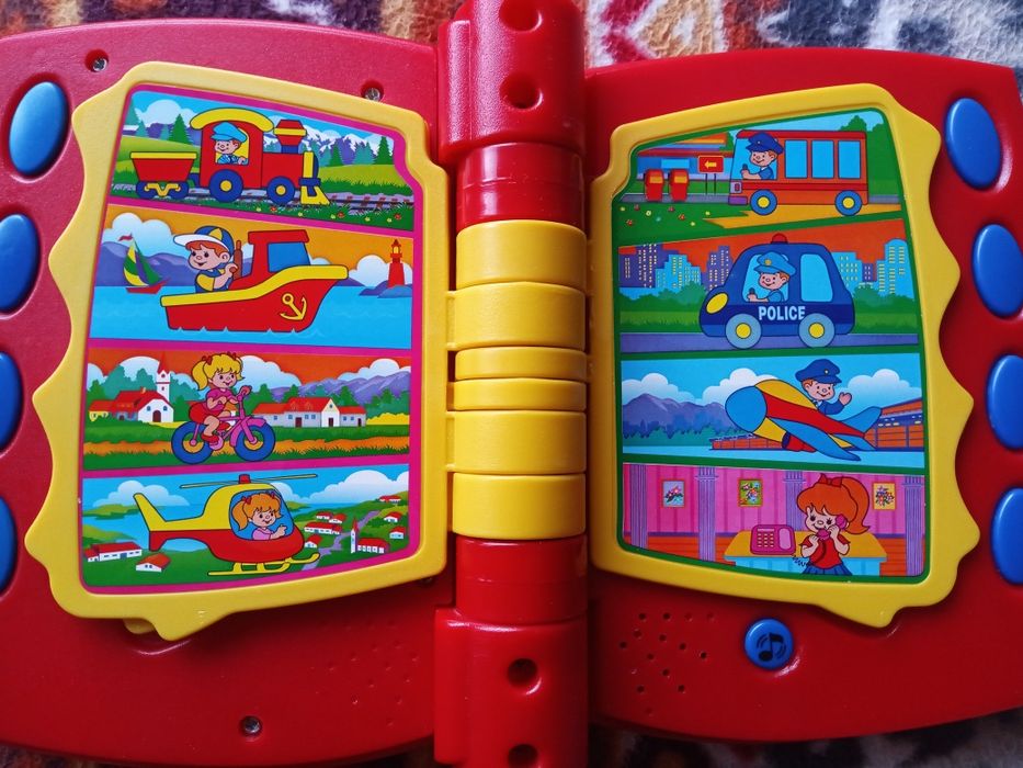 Музикална книга играчка My first sound book