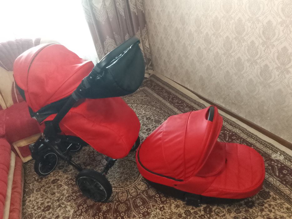 продам коляску  в хорошем состоянии