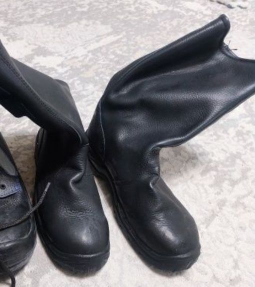 Продам сапоги ,и ботинки