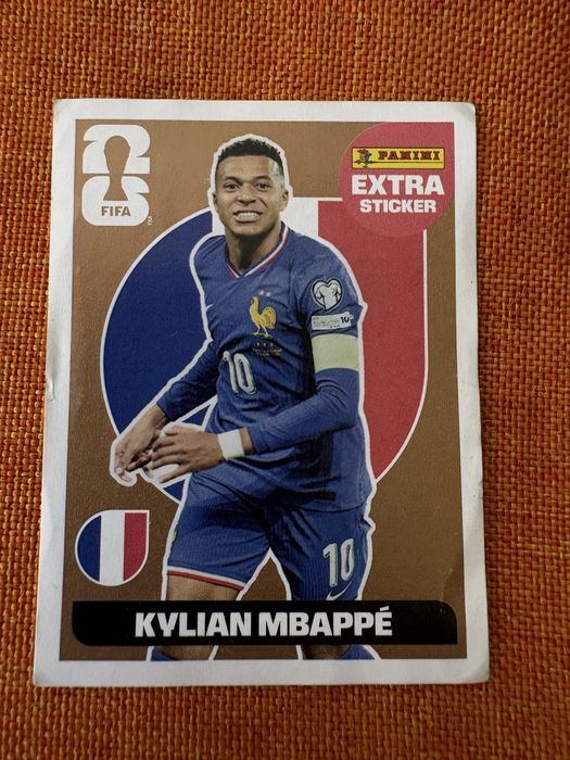 Стикери  extra panini 2026