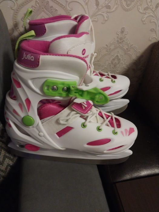 Продам детские коньки