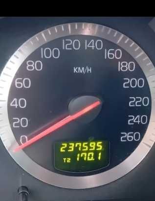 Vand Volvo S60 2008, 237.000 km full piele scaune fata incalzite clima