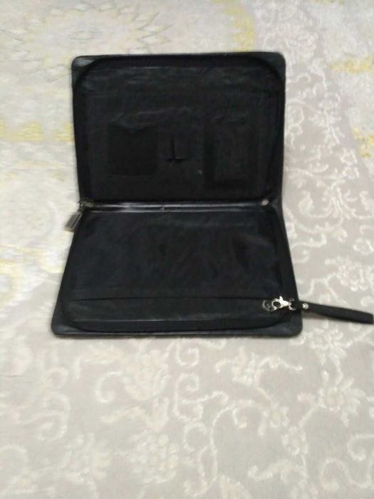 Папка кожаная для документов, новая