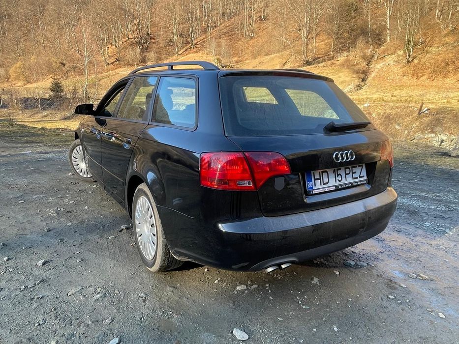 Vând Audi A4 Break