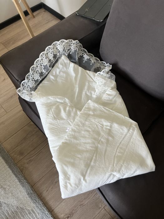 Продам конверт на выписку