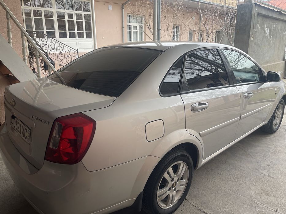 Shevrolet Lacetti 1.8 holati alo