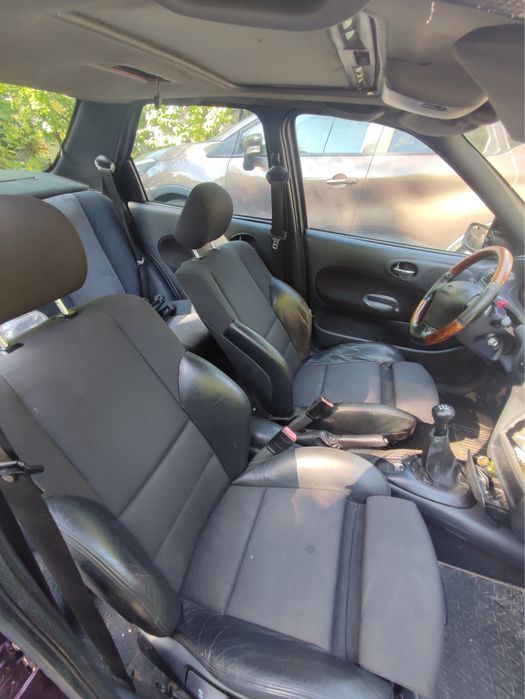 Ford Escort MK6 sedan