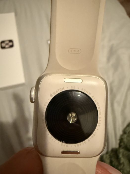 Apple Watch SE (Gen 2)