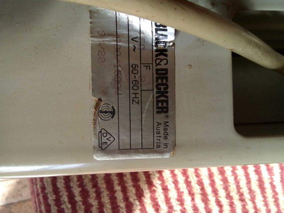 Маслен радиатор BLACK & DECKER
