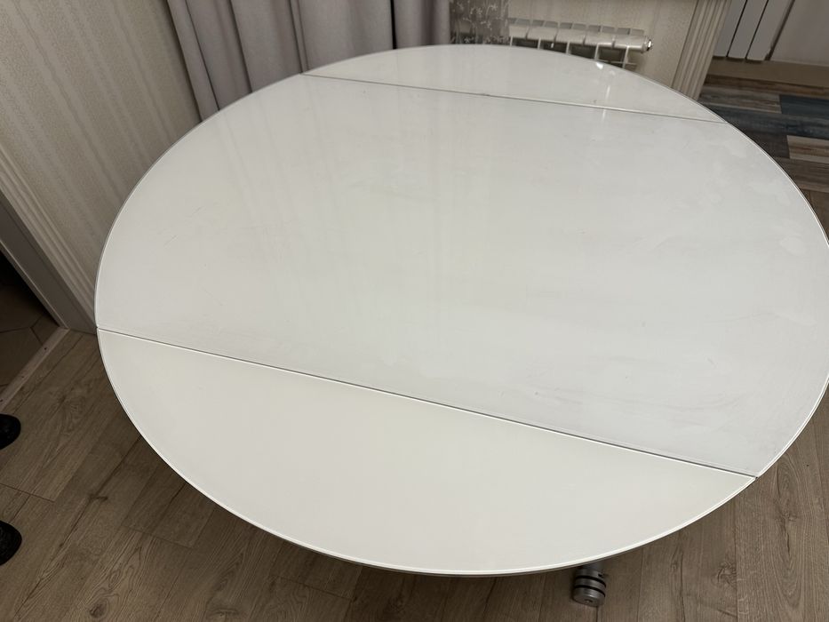 Продам круглый стол (раскладной)