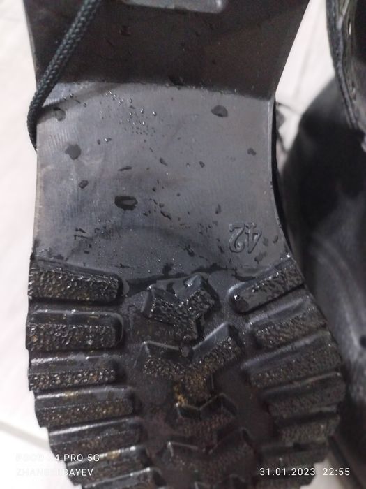 Обувь мужская берцы