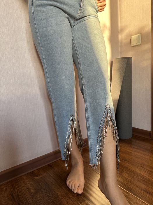 Продам джинсы