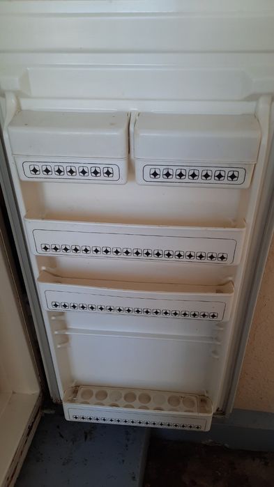 Xolodilnik SINO sotiladi