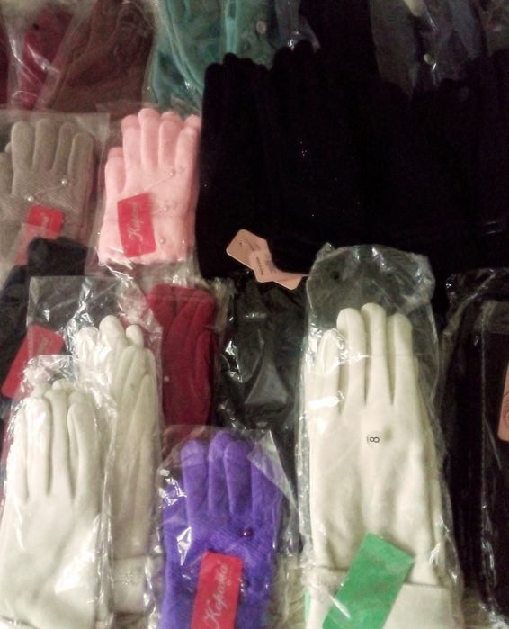 Нижнее бельё, носки, перчатки.