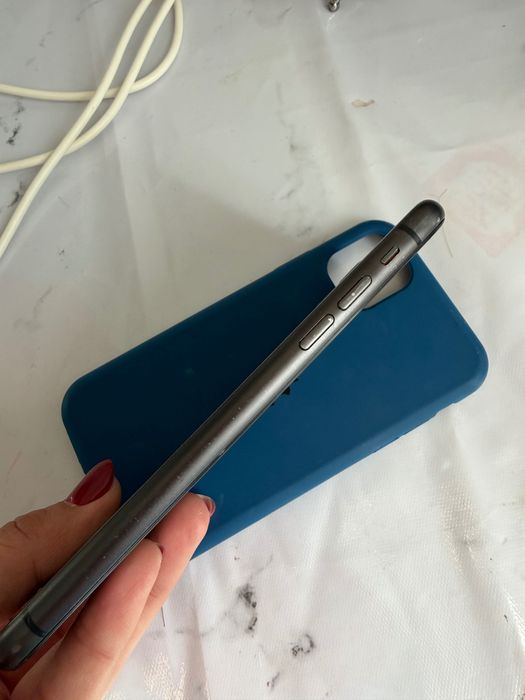 Iphone 11 смартфон