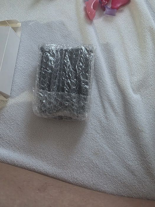 Baterie externă (Power Bank) oficială Aston Villa FC, ideală pentru fanii echipei sau colecționari de merch din Premier League am multe bucati .