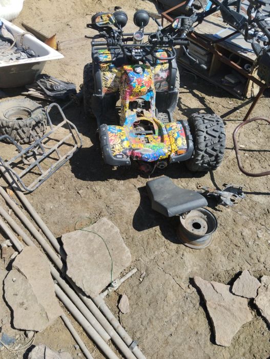 Продам квадроцикл 125 кубов