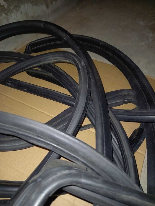 Тасове, уплътнения и други за Сааб Saab