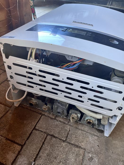 Centrala Buderus Logamax plus GB12-25K