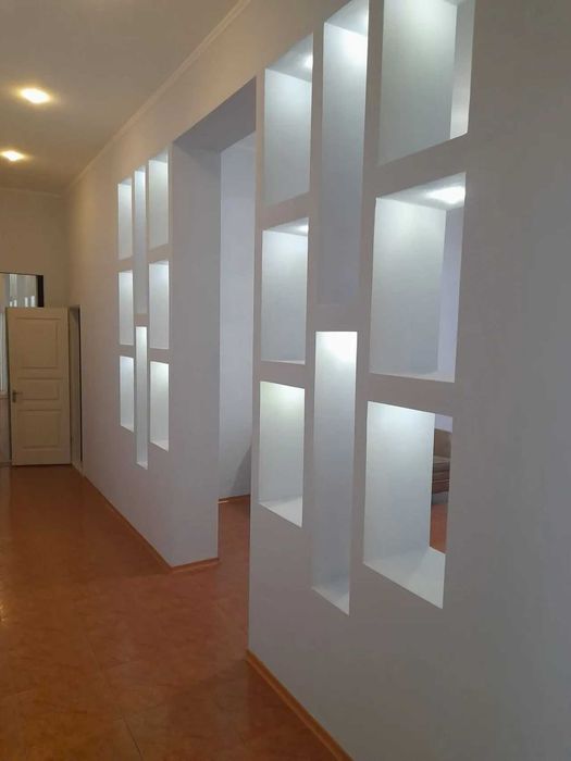 Дава се под наем Двустаен апартамент в София, Център - 55 кв.м за 407.49 € - Снимка #2