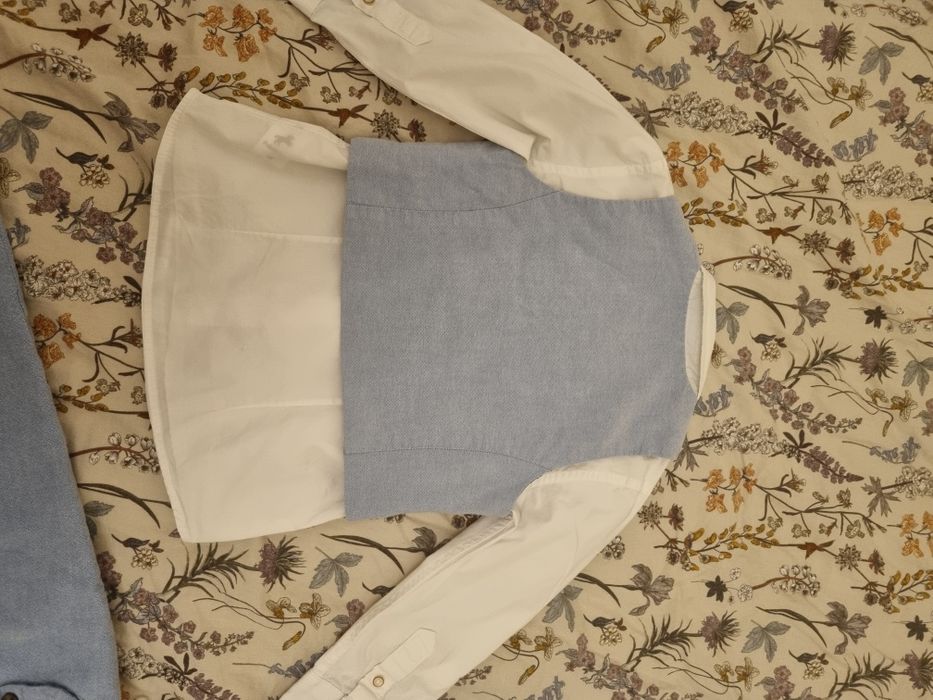 Costum copii 98/104,3/4 ani