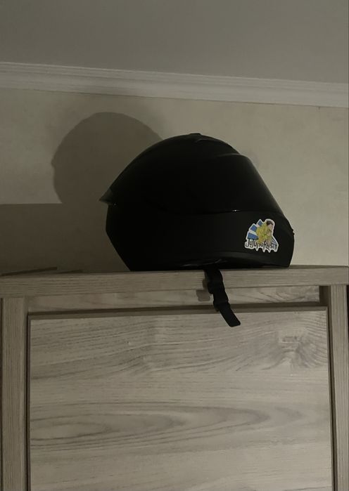 продам матовый шлем