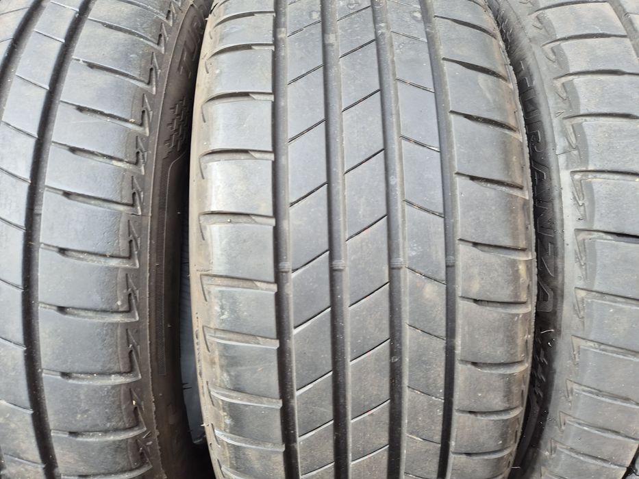 4бр летни гуми Бриджснон туранца 205-55-16/ 51-2023/ 6.5ж-6.8мм