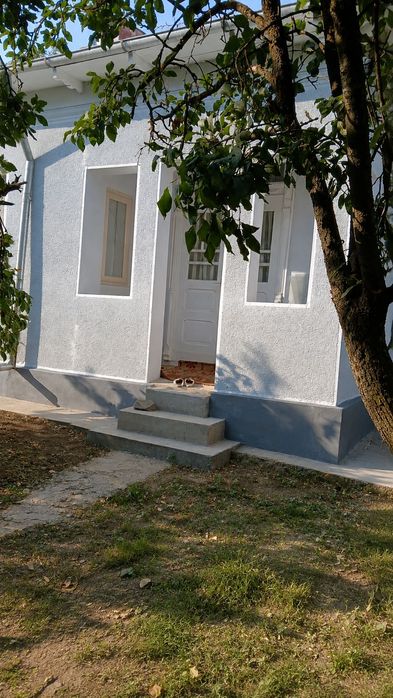Casă tradițională Padina, Buzău – 3 camere, teren 1.400 mp, utilități