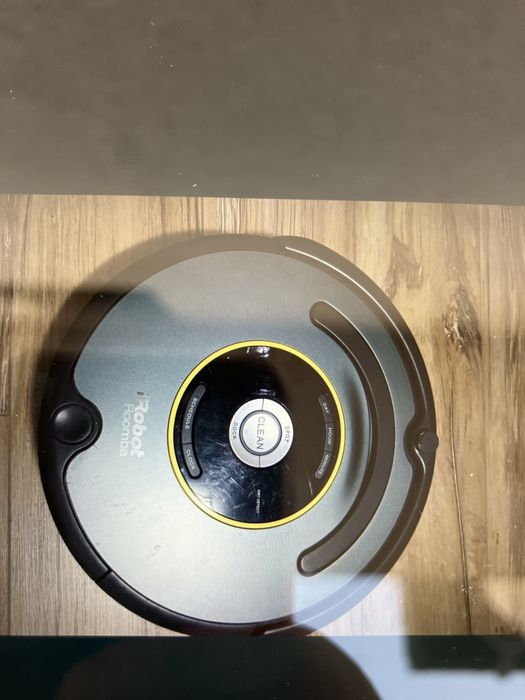 Robot aspirare Roomba 615