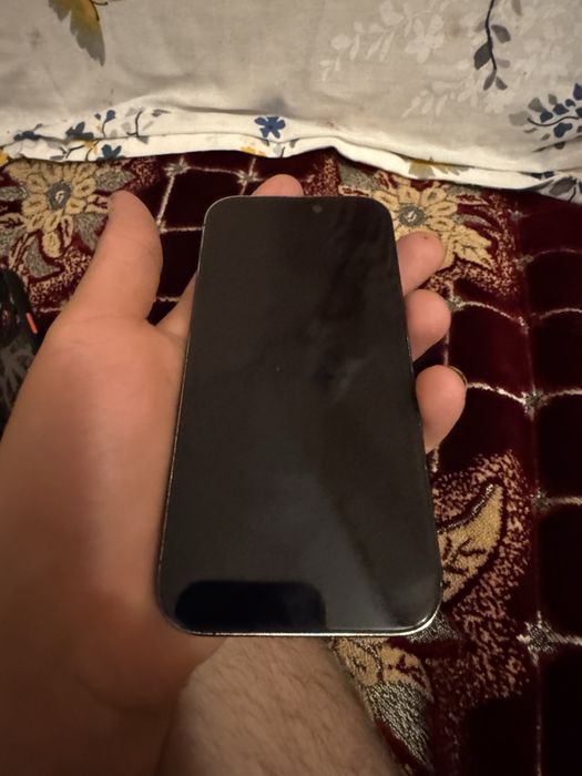 Vand telefon Iphone 14 pro