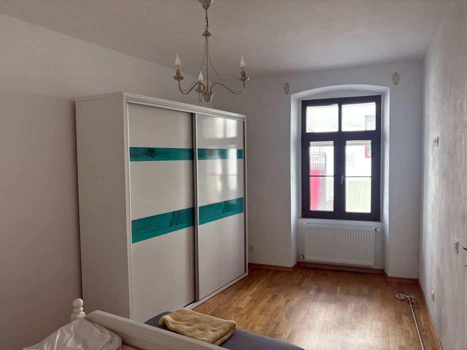 Inchiriez apartament 55 mp - Strada Castelului. Disponibil 1 iulie