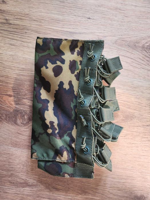 Vesta tactica cu placi.