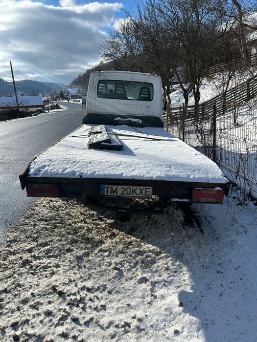 Autoplatforma Iveco Daily 2.3 / volan dreapta