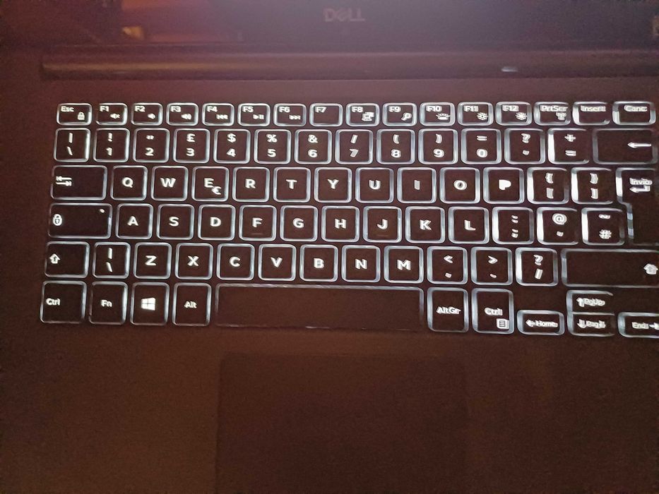 Dell Precision 4KTouch IGZO IPS/Core i7-8850H/Quadro/16GB DDR4/500 SSD