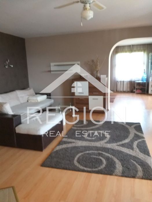 Дава се под наем Тристаен апартамент в Варна, Бриз - 198 кв.м за 841.5 € - Снимка #4