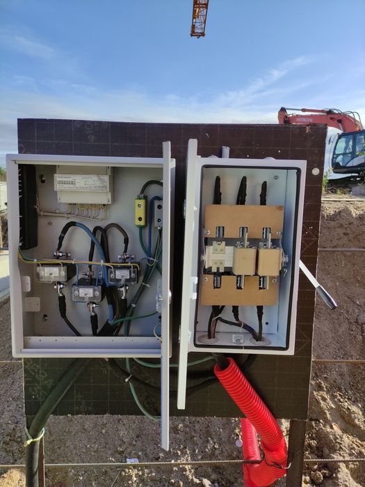 ELEKRIK XIZMATI // 220 Montaj - Kvartira - UY - Ofis