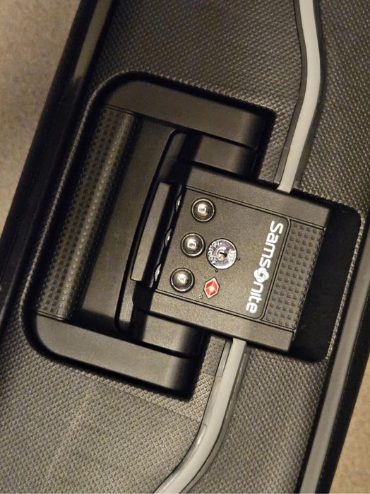 Нов куфар, Samsonite S'Cure 55 см