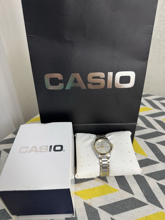 Женские часы CASIO