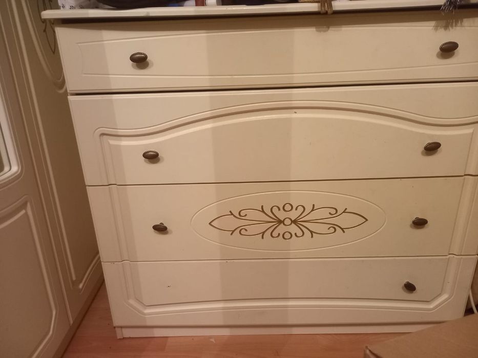 Спалный гарнитур 199000