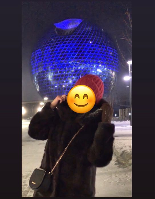 Продам норковую шубу