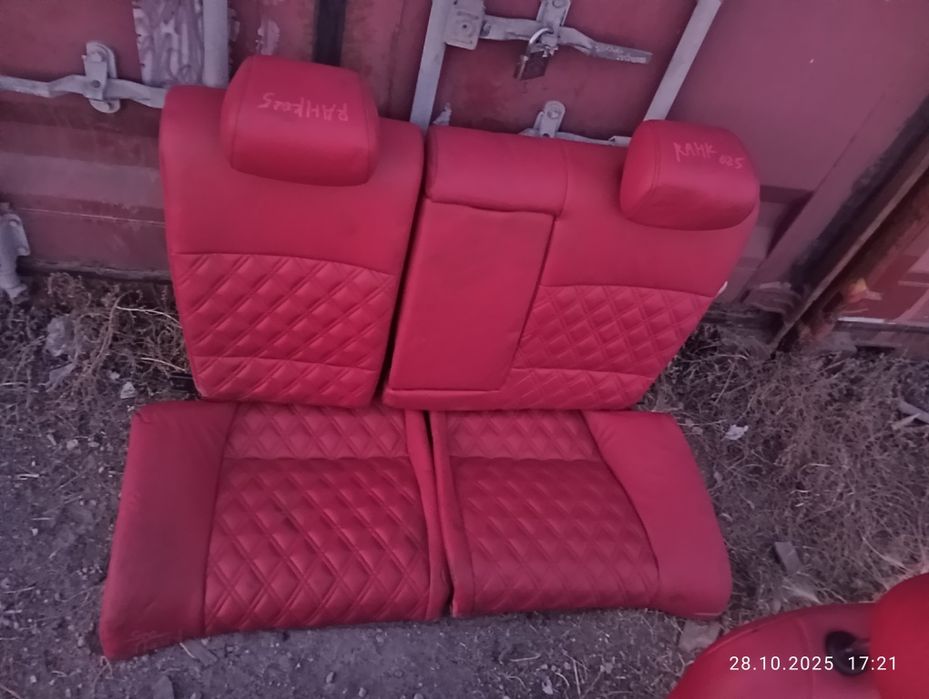 Сиденья BMW  E93