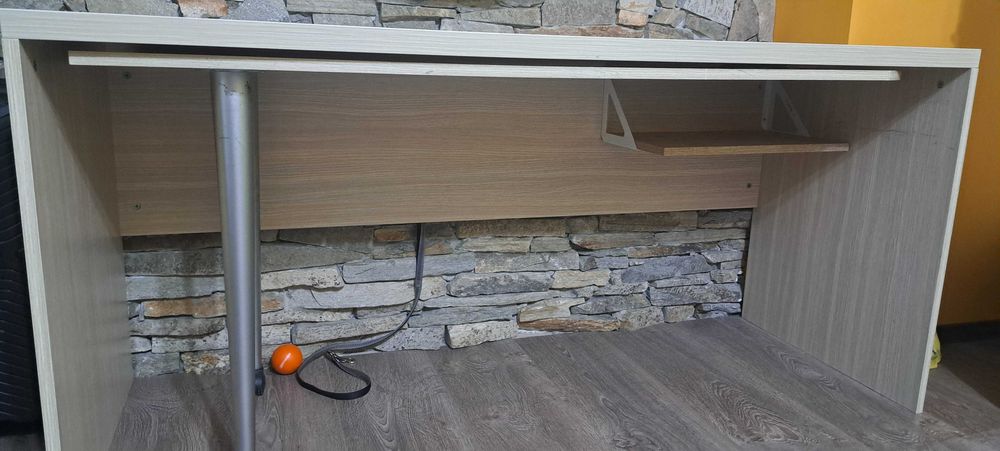 Работно бюро, двойно